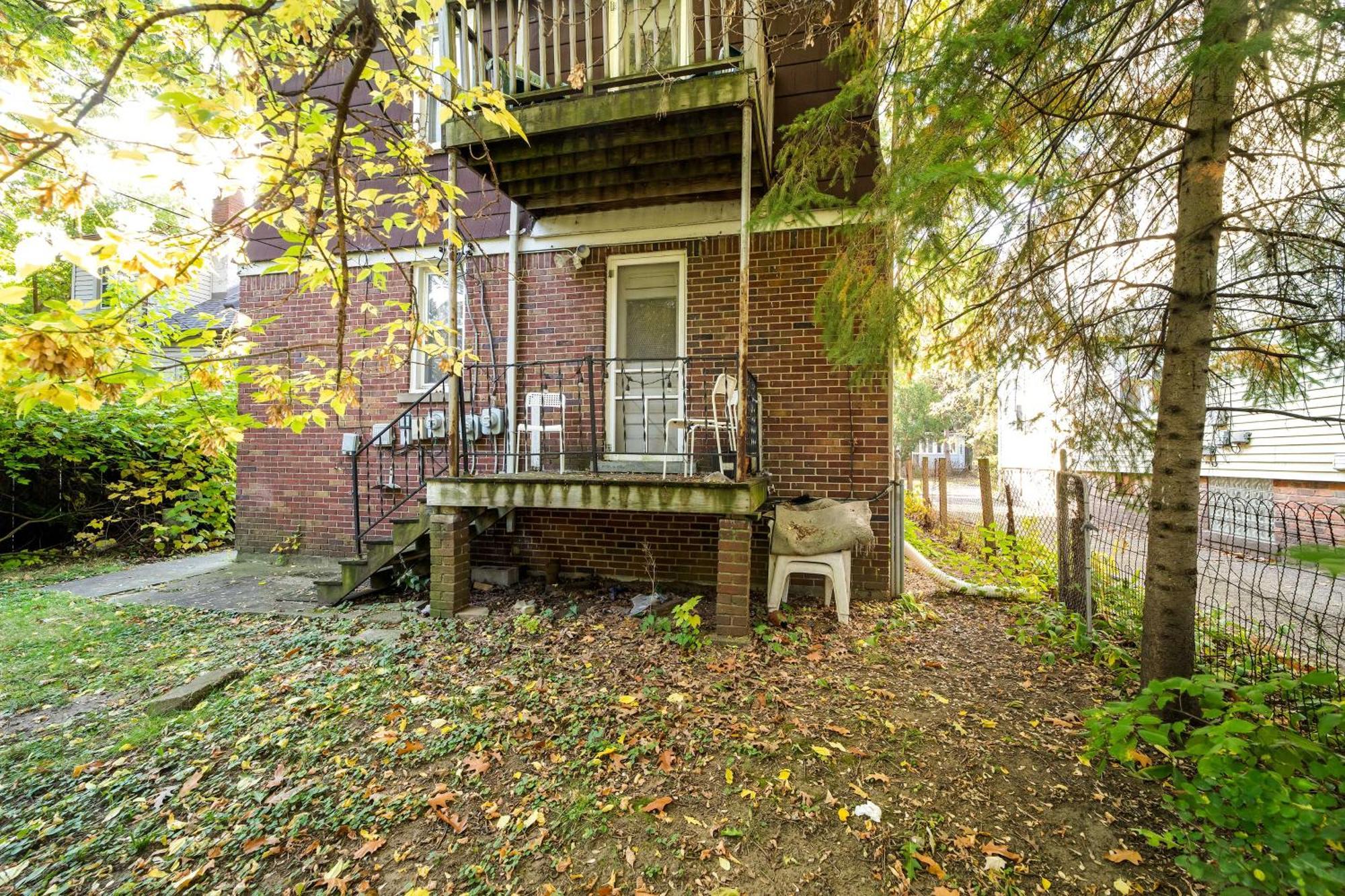 Ferndale Apartment With Yard - Near The Detroit Zoo! Exterior photo